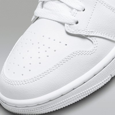 Air Jordan 1 Mid Women's Shoes. Nike CA